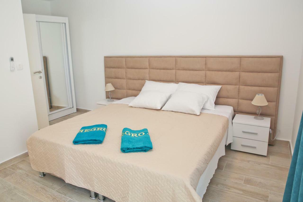 Apartments Boka Blue Dobrota Kotor Extérieur photo