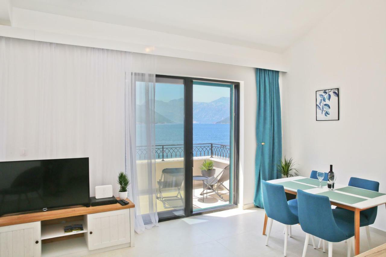 Apartments Boka Blue Dobrota Kotor Extérieur photo