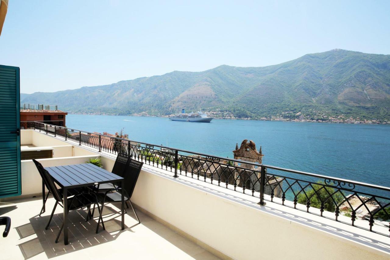 Apartments Boka Blue Dobrota Kotor Extérieur photo
