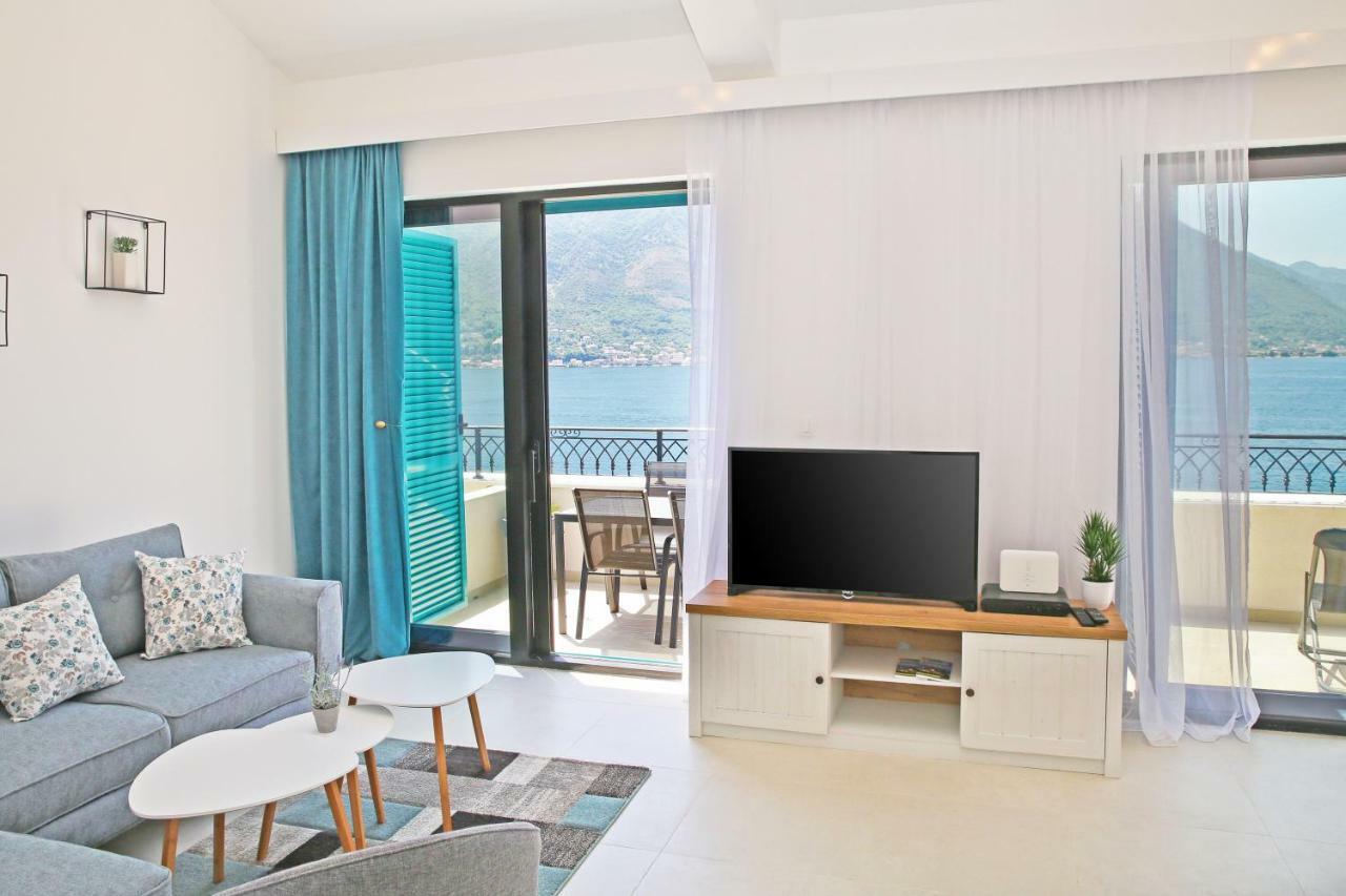 Apartments Boka Blue Dobrota Kotor Extérieur photo